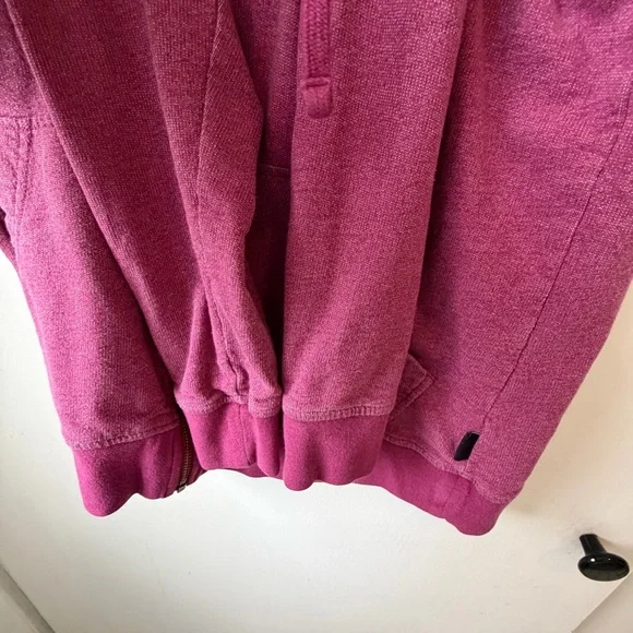Patagonia Organic Cotton Zip Hoodie Berry Pink M Logo Front & Back - Picture 5 of 11